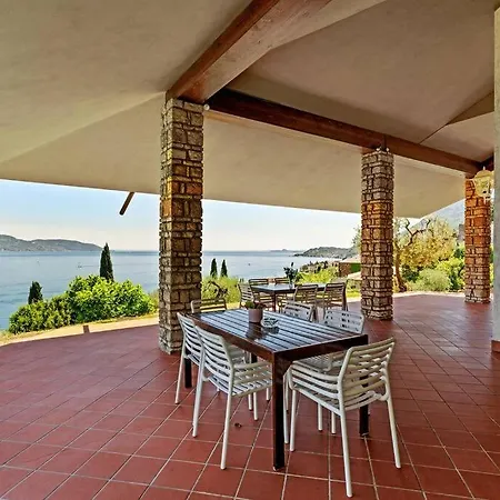 Βίλα Aurora- Esclusiva Con Piscina E Splendida Vista Gargnano