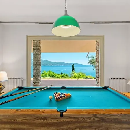 Aurora- Esclusiva Con Piscina E Splendida Vista Villa