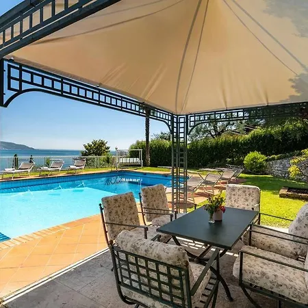 Aurora- Esclusiva Con Piscina E Splendida Vista * Gargnano